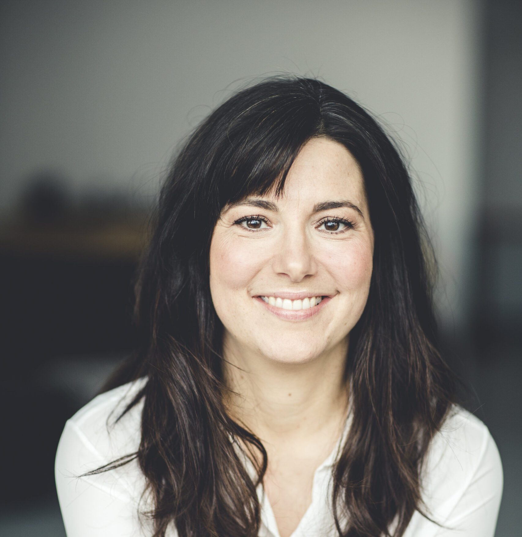 Mme Marie-Julie Gravel